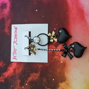 BNWT Betsey Johnson Earrings
